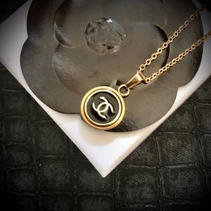 Final Price Tiny Classic Button Necklace